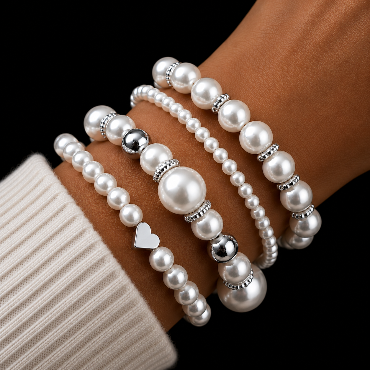 Maison Blanche Bracelet Collection