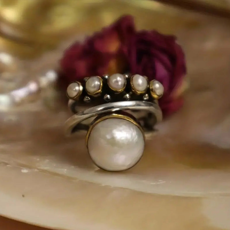 Sovereign Pearl Ring Set