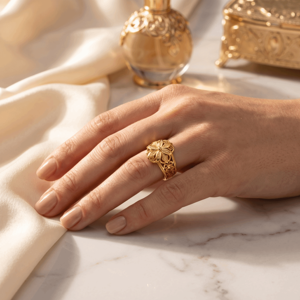 Elegant Floral Ring