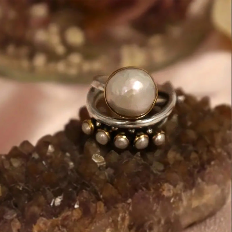 Sovereign Pearl Ring Set