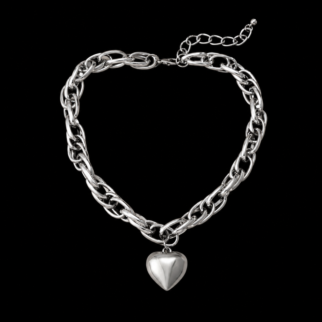 Cor Regina Necklace